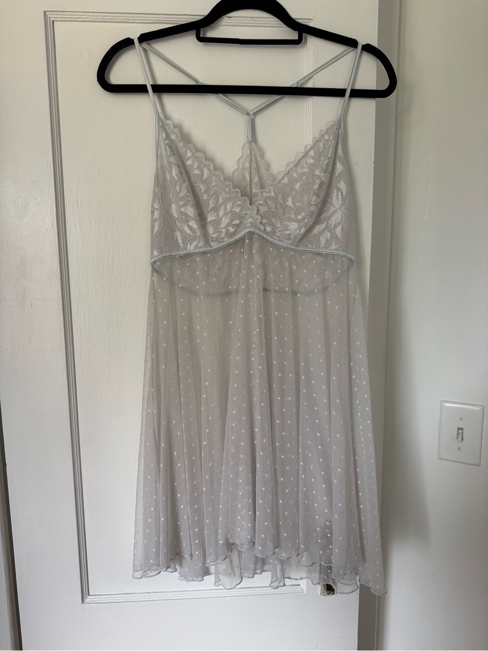 La Vie En Rose Lace Chemise